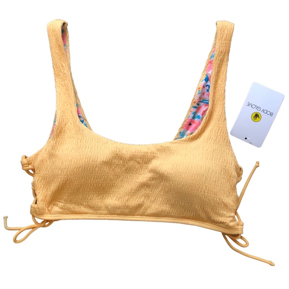 Body Glove Swim Nwt Body Glove Bikini Top Poshmark